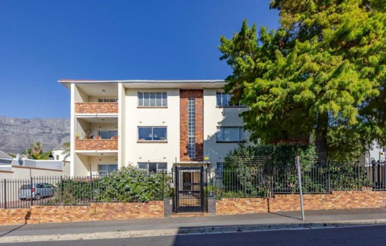 To Let 2 Bedroom Property for Rent in Tamboerskloof Western Cape